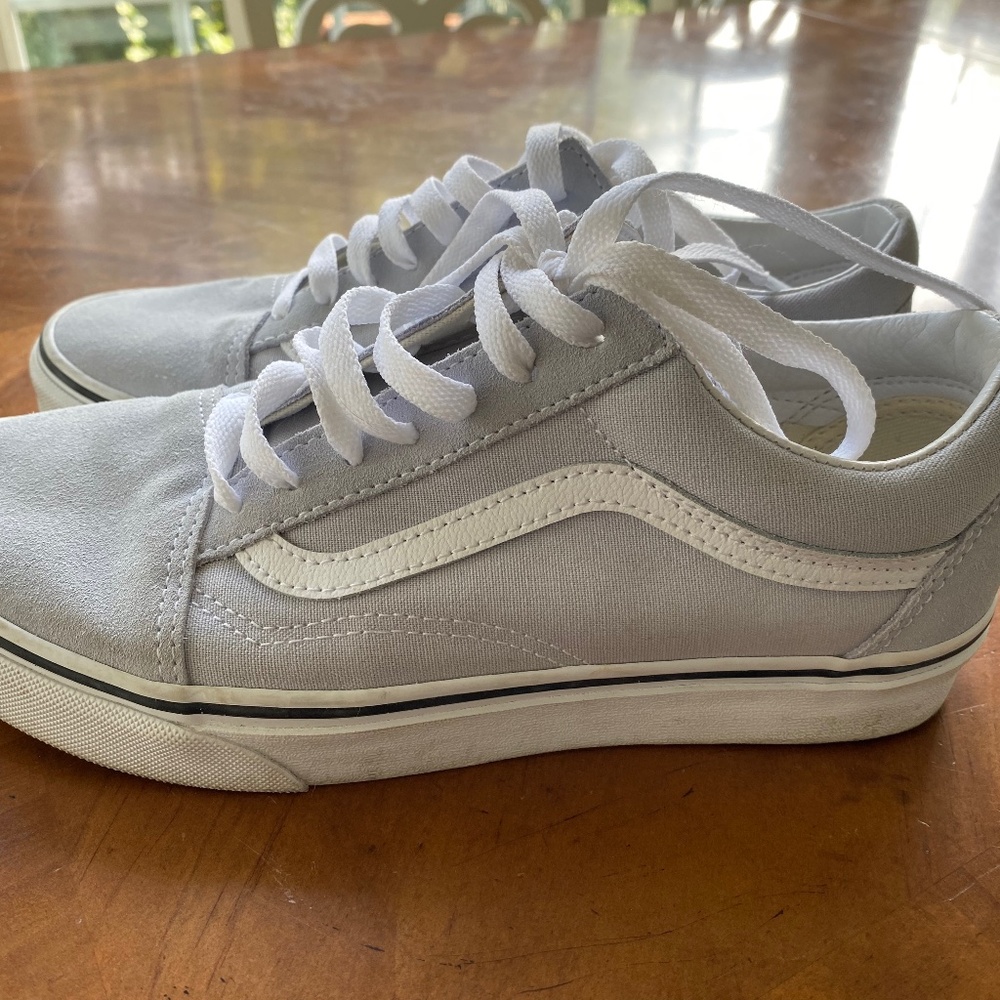 Vans Old Skool Canvas and Suede Skater Sneaker- Light Grey and white - W9.5/M8